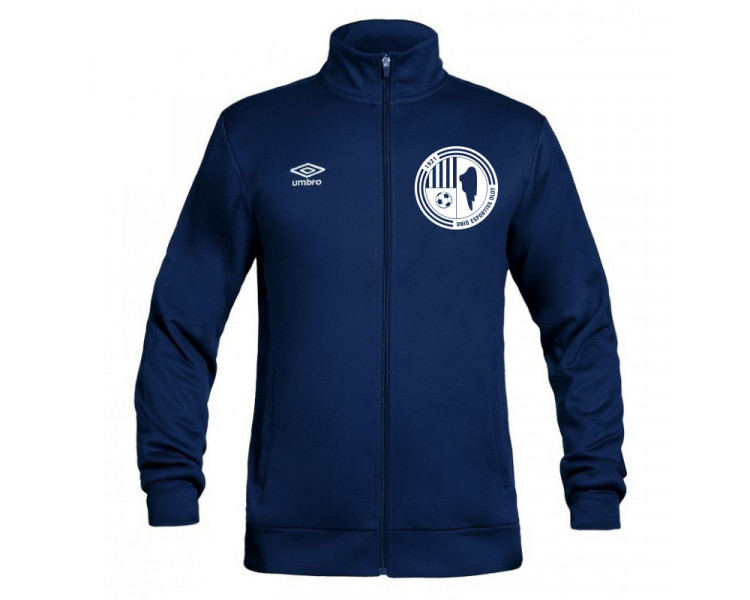 Jaqueta de xandall de passeig futbol UE Olot Umbro Torch en color blau marí amb escut transfer.